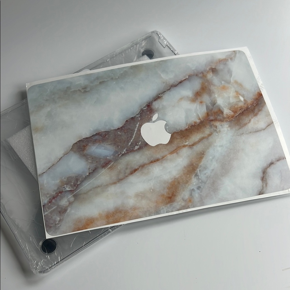 Apple MacBook Air 13-inch Marble Design Skin + Clear Hardcase